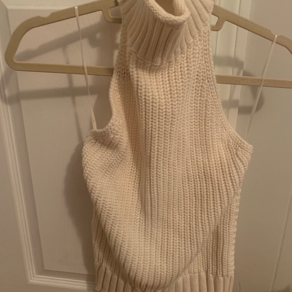 Kendall and Kylie sweater tank